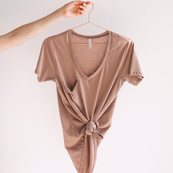 Z Supply Tops - Z supply tan brown pocket shirt in cafe latte